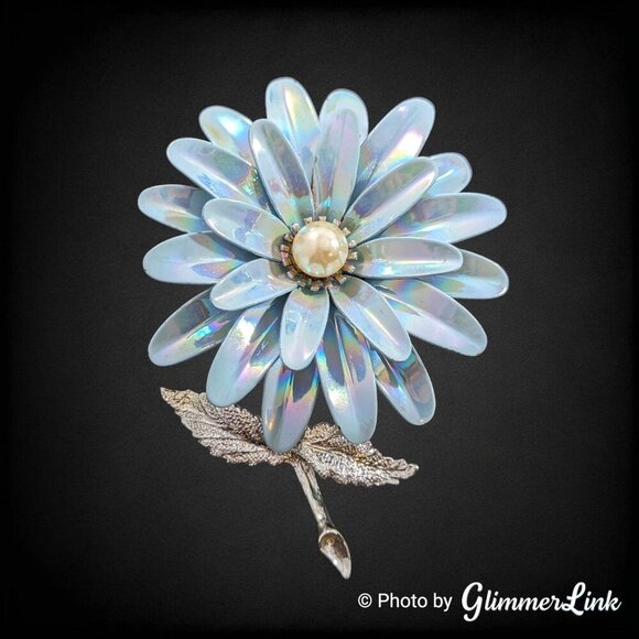 Vintage Coro Iridescent Blue Enamel Faux Pearl Silver Tone Brooch - Picture 1 of 9